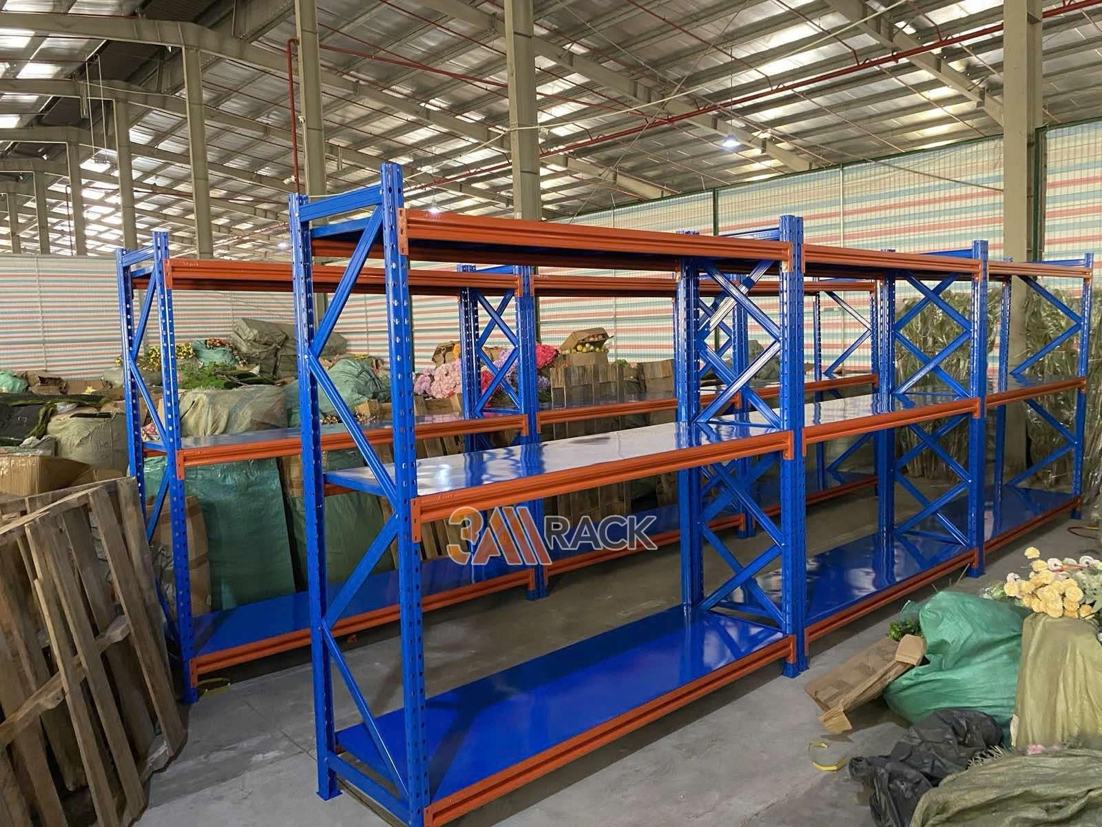 Giá Kệ Trung Tải Tại Hưng Yên - Giải Pháp Lưu Trữ Linh Hoạt Cho Kho Hàng