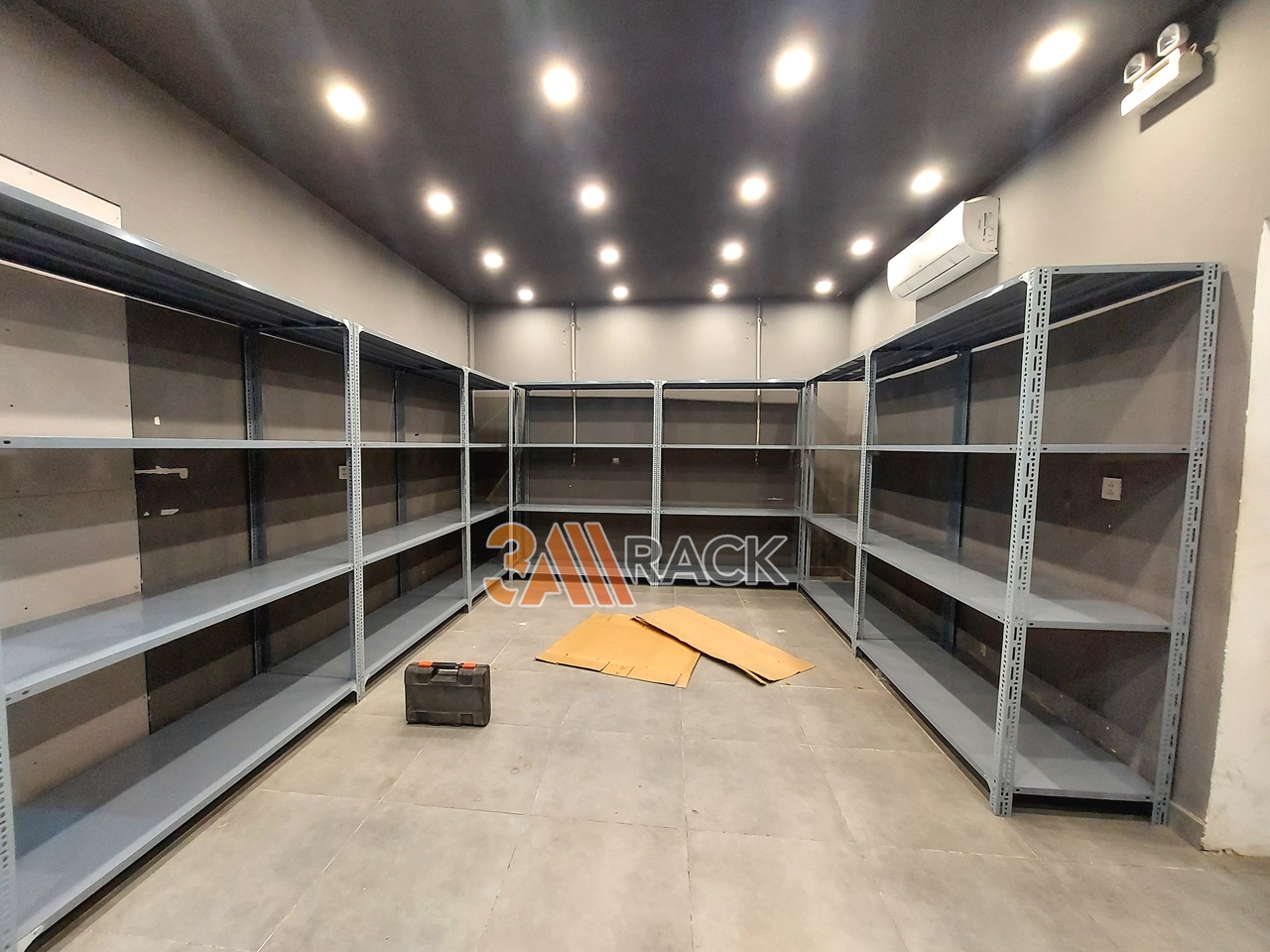 Giá kệ kho hàng v lỗ