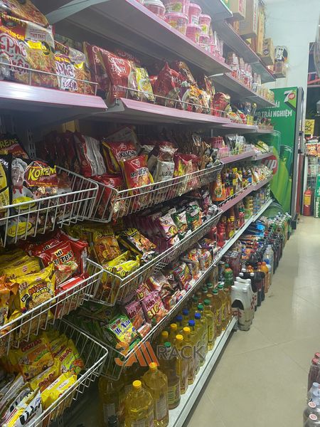 Kệ trưng bày hàng tạp hóa tại Hà Đông