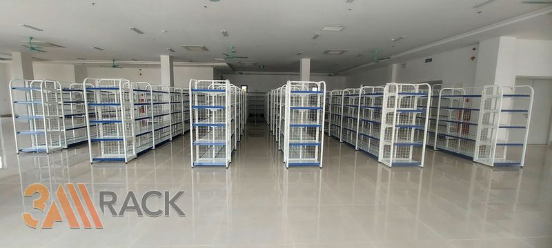 Kệ siêu thị giá bao nhiêu? Báo giá mới nhất và những yếu tố ảnh hưởng.