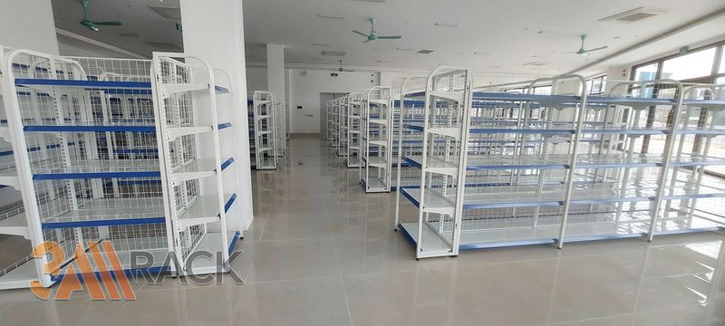 Kệ siêu thị giá bao nhiêu? Báo giá mới nhất và những yếu tố ảnh hưởng.