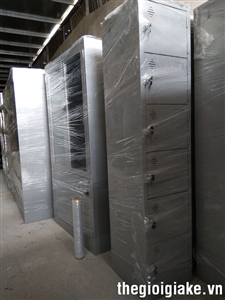 Tủ sắt locker 6 ngăn và các tủ để tài liệu tại kho